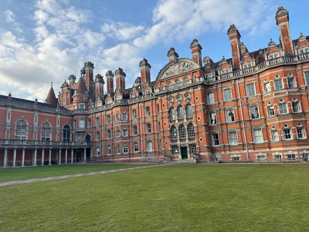 City University of London | ScholarshipKart