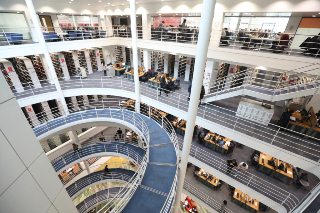 Choose the Right UK University | Study in the UK | ScholarshipKart | Best Study Abroad Consultancy in Barakhamba | Best Study Abroad Consultancy in Connaught Place | Best Study Abroad Consultancy in New Delhi | Best Study Abroad Consultancy in Delhi | Best Study Abroad Consultancy in Delhi-NCR