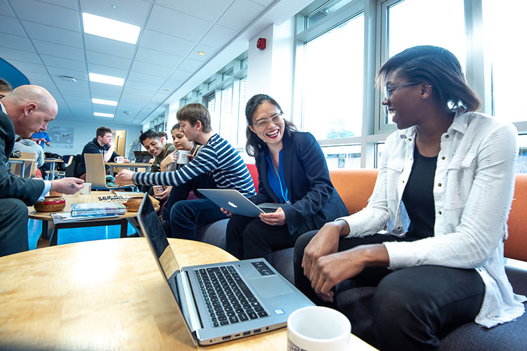 Choose from a Wide Range of Courses and Academic Disciplines