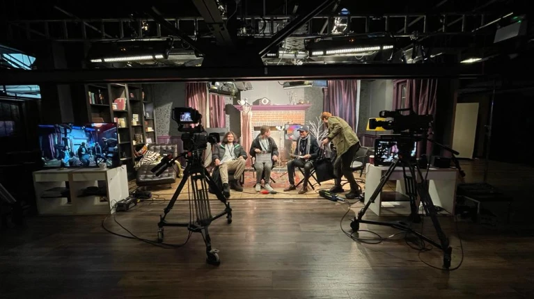 Explore Emerging Technologies Such as Virtual Production and AI